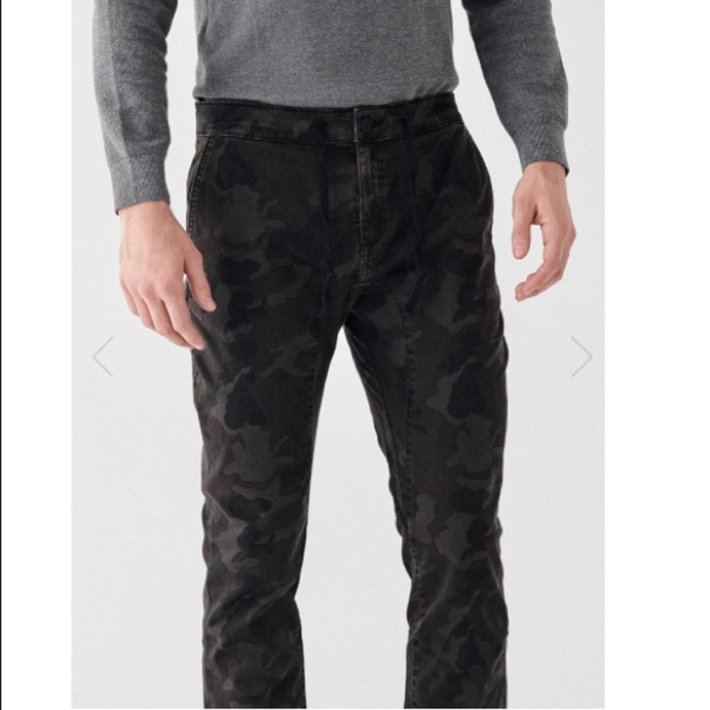 DL 1961**Camo. Jay Track Chino**Size 30**$125 - Picture 5 of 8